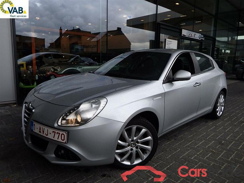 ALFA ROMEO GIULIETTA 2.0 JTD M-Jet Distinctive Start&St. Navi Leather Klima PDC...