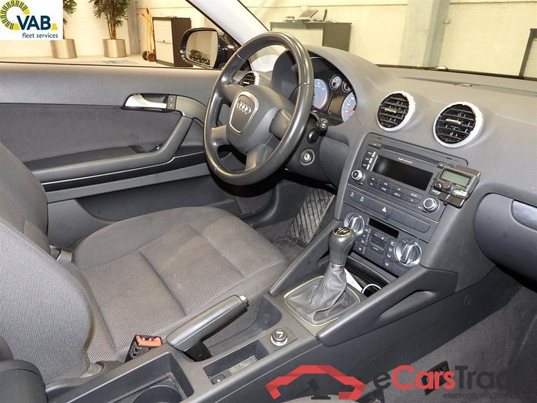 AUDI A3 1.6TDIE 105PK ATTRACTION #3