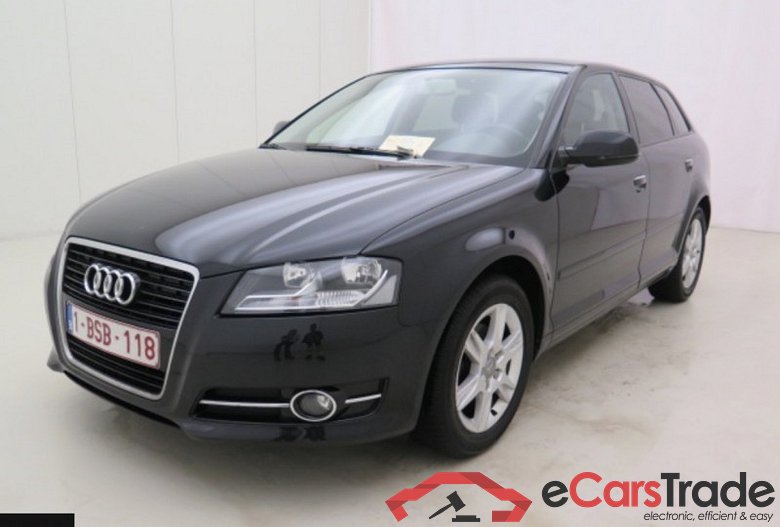 Audi A3 SPORTBACK ATTRACTION 1,6 TDI 105PK Leder Klima PDC... #1