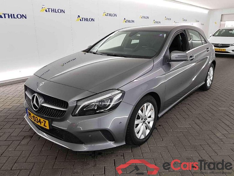 MERCEDES-BENZ A-klasse A 180 d Bns Solution DCT 5D 80kW