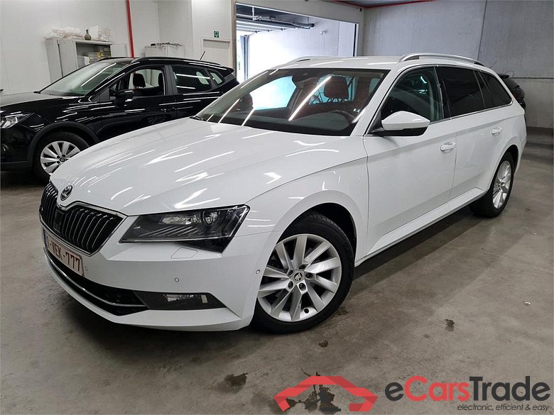  SKODA - SUPERB COMBI CRTDI 150PK DSG7 Style PAck Corporate Plus 