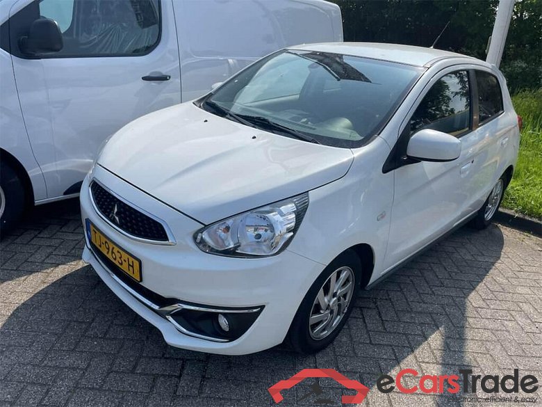 MITSUBISHI Space Star 1.2 Connect Pro