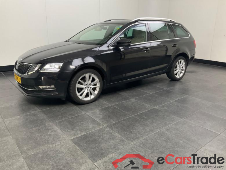SKODA OCTAVIA COMBI 1.6 TDI Grt Sty. Bns