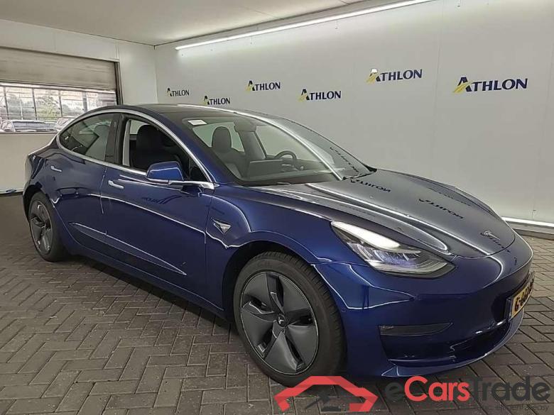 Tesla Model 3 Long Range Dual Motor AWD 4D 335kW #2