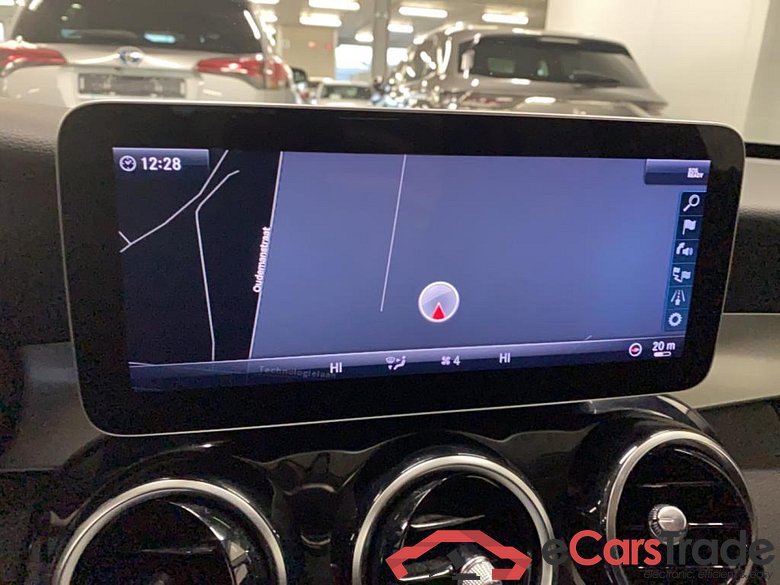 Mercedes C 180 d Facelift LED-Xenon Navi Sport-Seats KeylessGo Klima PDC ... #3