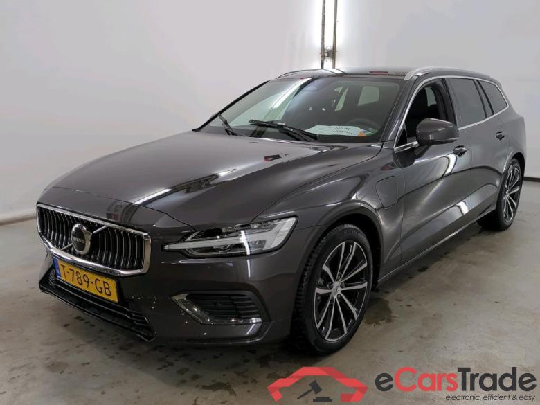 VOLVO V60 T6 AWD Plug-in Hybrid Core - Bright #1