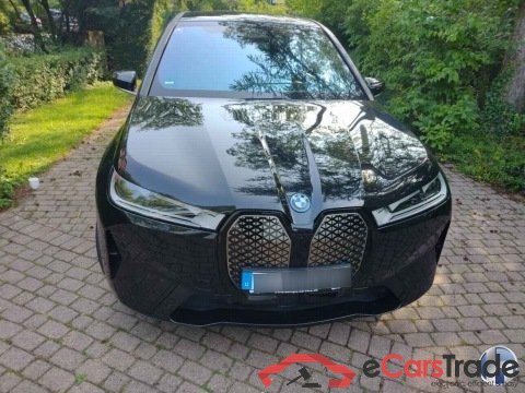 Bmw 40 xDrive Sport Baureihe iX #2