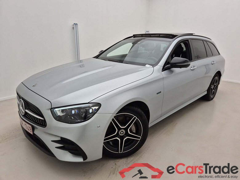 Mercedes E 300 e Facelift AMG Night Pano Widescreen Burmester LED-Multibeam Ambient Navi Sport-Leather Camera 360 KeylessGo Klima PDC ...