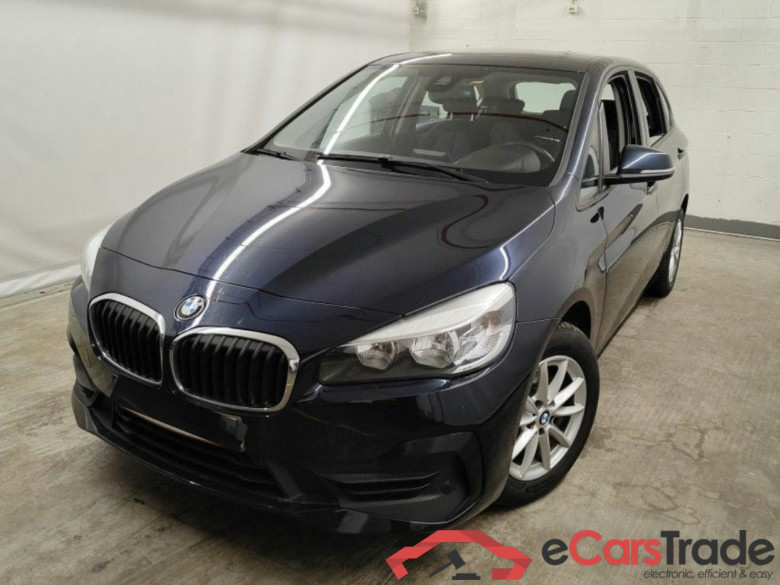 BMW 216d Active Tourer Navi KeylessGo Klima PDC ... #1