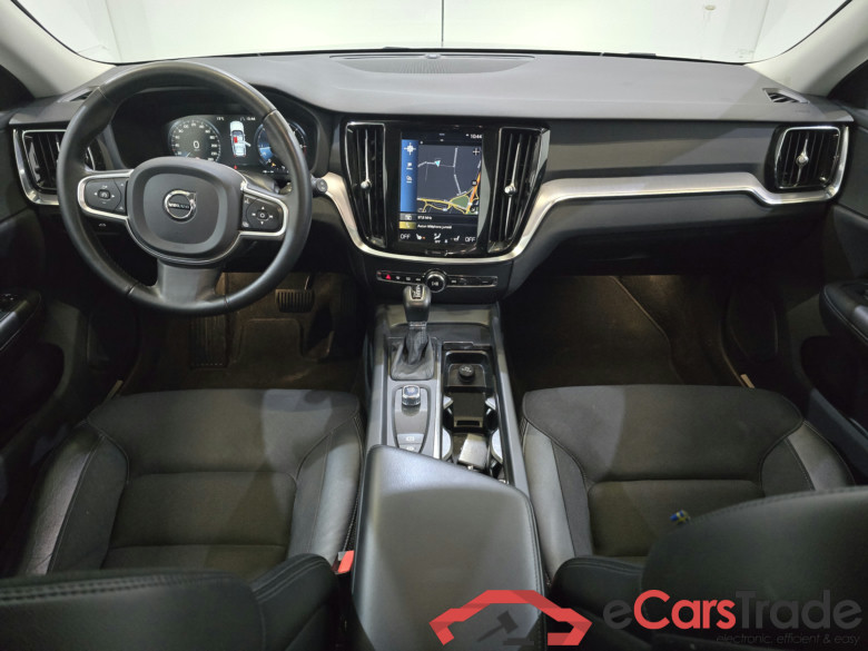 Volvo V60 2.0 D3 Momentum Aut. LED-Xenon Virtual Navi 1/2 Leather KeylessGo Klima PDC ... #6