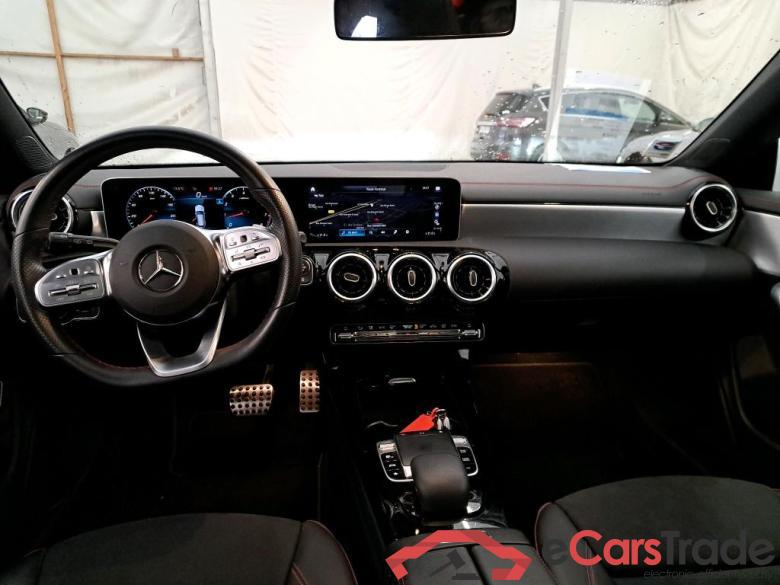 Mercedes CLA 180 AMG Line BA7 MERCEDES-BENZ CLA Shooting Brake / 2019 / 5P / Break CLA 180 AMG Line BA7 #5