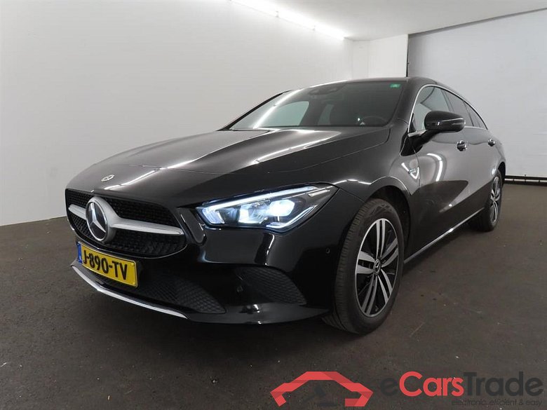 MERCEDES-BENZ CLA Shooting Brake 250 e Bns Sol Lux Ld #1