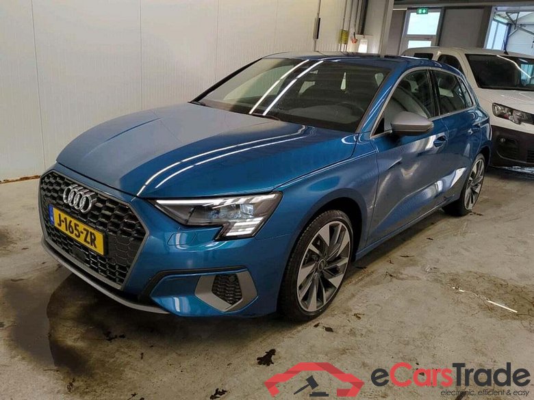 AUDI A3 Sportback 35 TFSI edition one #1