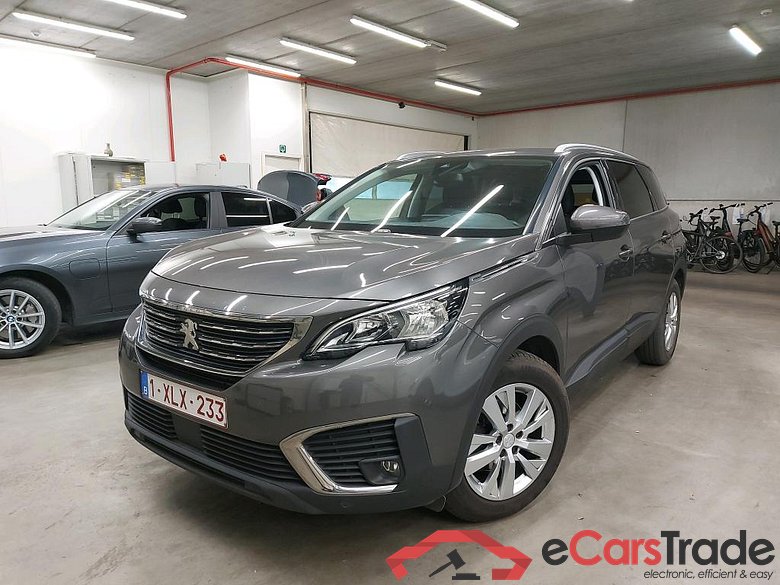 PEUGEOT - PEU 5008 BlueHDi 130PK S&S Active Pack Drive Assist & Two Removable Seats & VisioPark I & Connected Nav & Heated Seats & Drive Assist & Towing Hook
