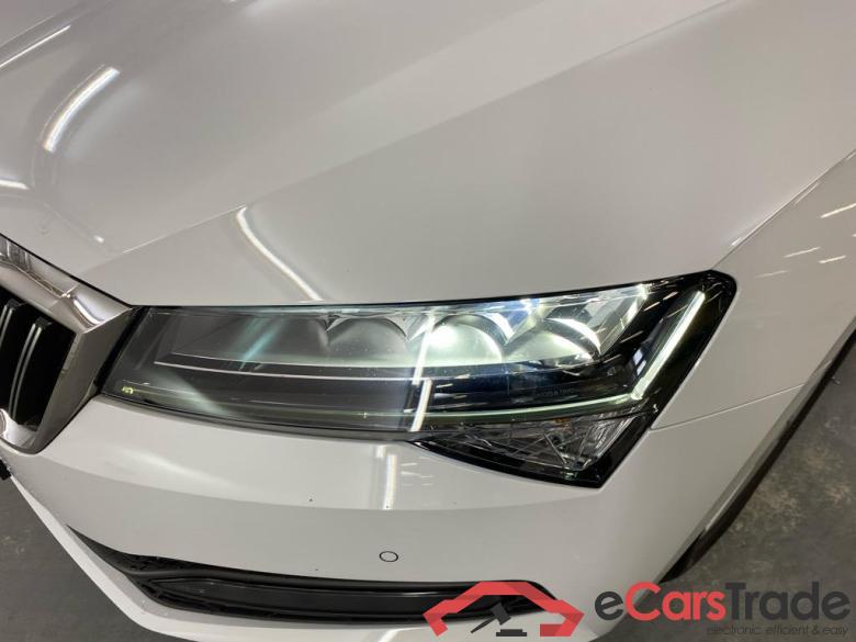 SKODA Superb Combi 110 kW #4