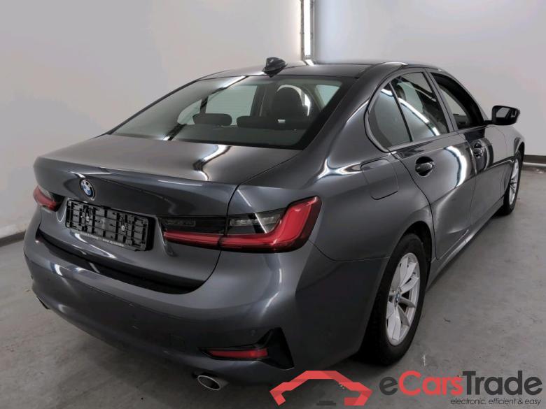 BMW 3-serie 2.0 318DA (100KW) BERLINE Business Model Advantage #4