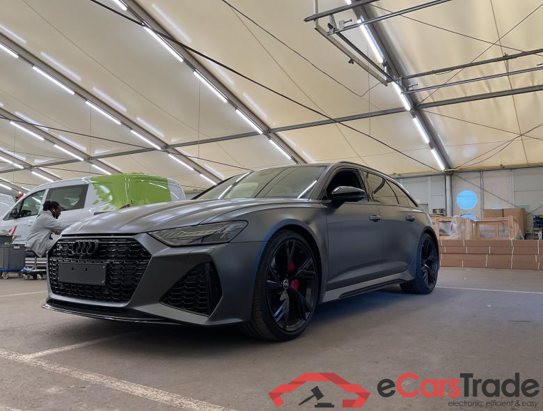 AUDI RS6 Avant Audi RS 6 Avant    441(600) kW(ch) tiptronic