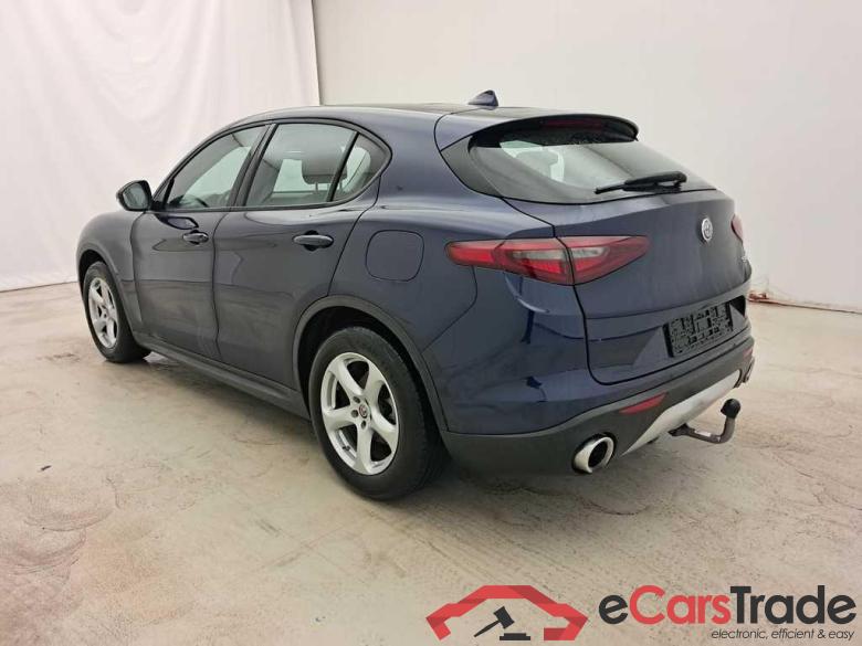 Alfa Romeo Stelvio 2.2d Aut. LED-Xenon Navi 1/2 Leather KeylessGo Klima PDC ... #4
