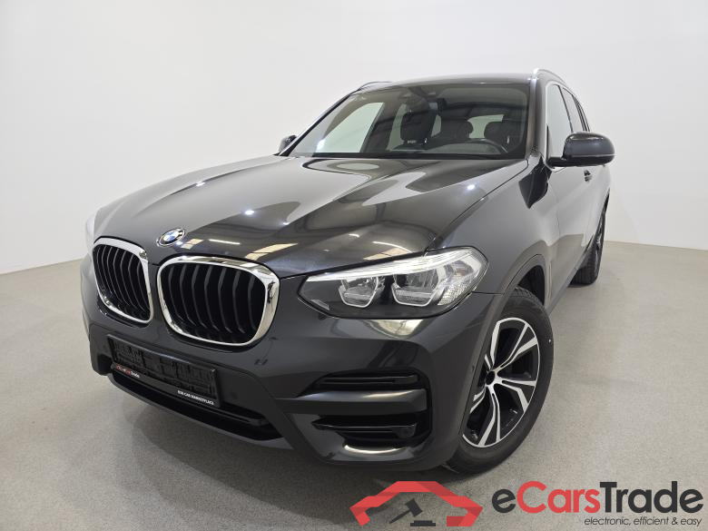 BMW X3 2.0 sDrive18d Advantage Aut. Navi KeylessGo Camera Klima PDC ...