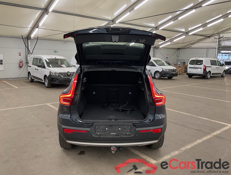 VOLVO XC40 1.5 T4 PHEV Inscription Expression #3