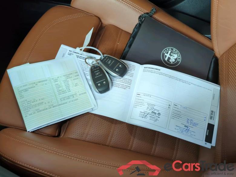 AlfaRomeo Giulia ´16 Giulia Veloce Q4 2.2 JTDM 154KW AT8 E6dT #3