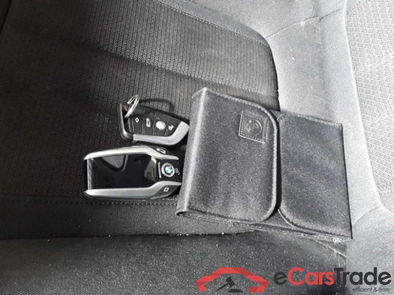 BMW Baureihe 5 Lim. (G30)(02.2017->) DE - Lim4 520 d Mild-Hybrid EU6d-T, (EURO 6d-TEMP), 2019 - 2020 #3