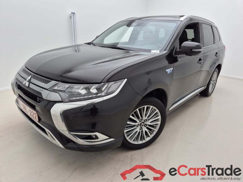 MITSUBISHI OUTLANDER 2.4 PHEV S-EDITION 4WD SDA-NAV #1