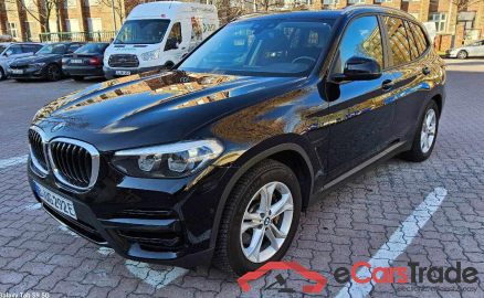 BMW X3 ´17 Baureihe X3 xDrive 30 e Advantage 2.0 215KW AT8 E6d #1