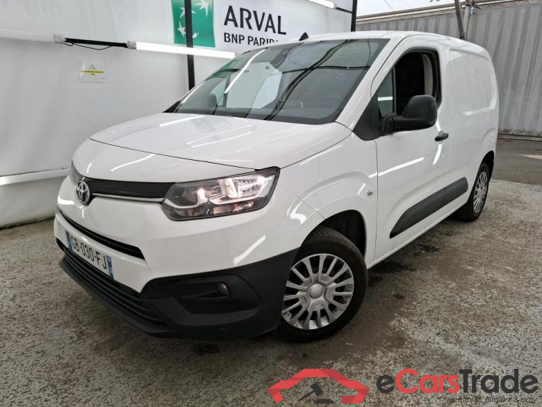 Toyota 1.5 Medium 75 D-4D Business TOYOTA Proace City / 2019 / 4P / Fourgonnette 1.5 Medium 75 D-4D Business