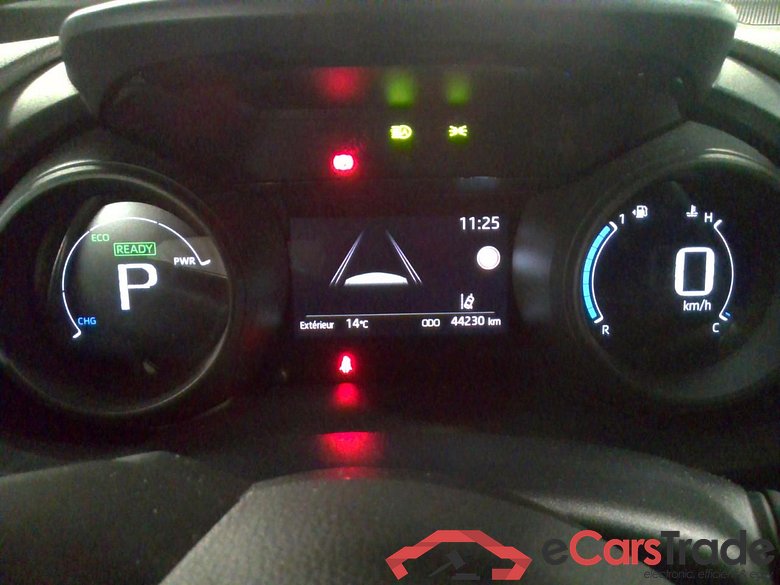 Yaris Cross 1,5 HEV 2WD Dynamic #6