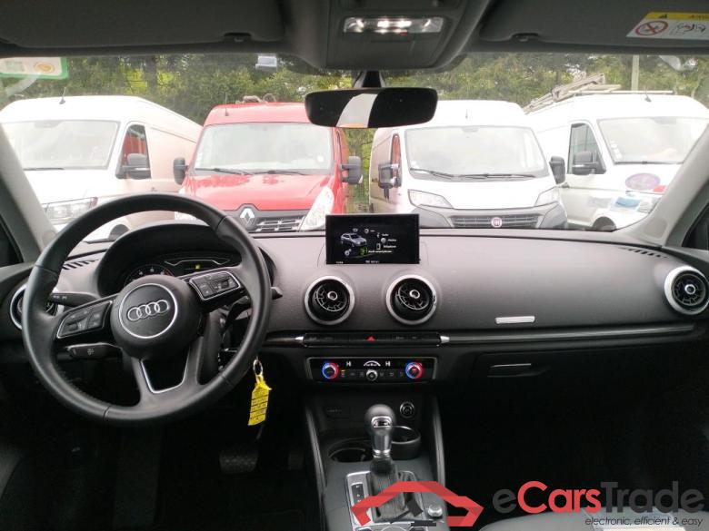 Audi 35 TFSI 150 COD S TRONIC DESIGN AUDI A3 Sportback / 2016 / 5P / Berline 35 TFSI 150 COD S TRONIC DESIGN #5