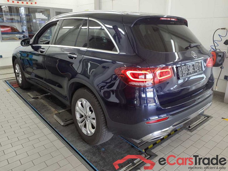 Mercedes-Benz GLC -Klasse (BM 253)(06.2015->) DE - SUV5 GLC 200 d EU6d, d 4Matic (EURO 6d), (Facelift) 2019 - 2022 #2