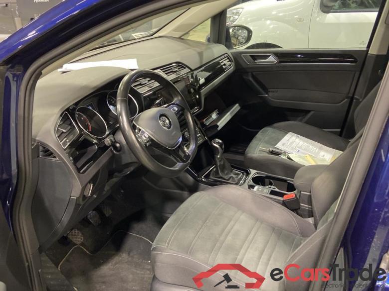 VOLKSWAGEN Touran 1.5 TSI ACT Highline OPF Business Plus #5