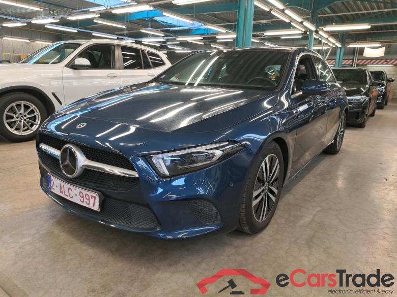 MERCEDES-BENZ CLASS A (W177) A 200