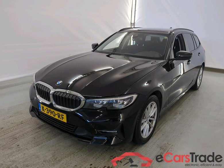 BMW 3 Serie T '18 BMW 3 Serie Touring 320iA Corporate Executive 5d