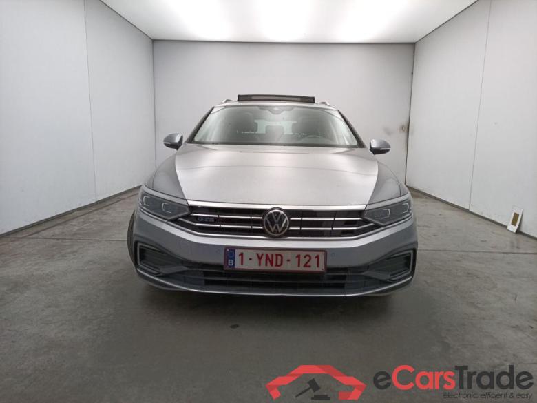Volkswagen Passat Variant 1.4 TSI DSG6 GTE Business 5d #1
