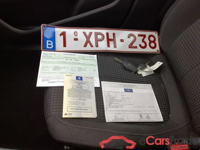 Peugeot 308 1.2 PureTech 130 S&S EAT8 Active 5d #4