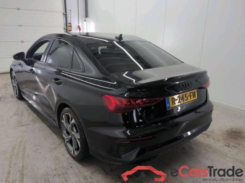 AUDI A3 Limousine 30 TFSI S edition #6