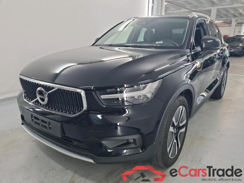 VOLVO XC40 1.5 T3 MOMENTUM PRO Park Assist