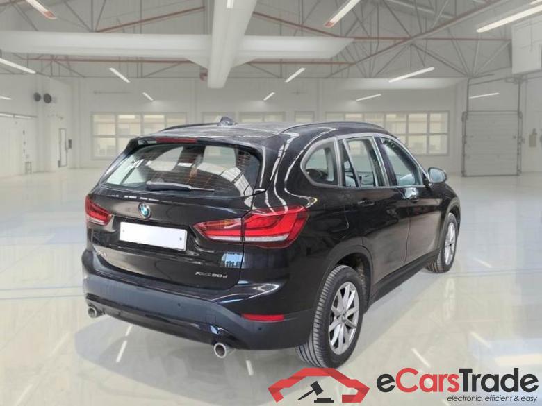 BMW 29 BMW X1 / 2019 / 5P / SUV XDRIVE 20D BUSINESS ADVANTAGE AUTOMATICO #2