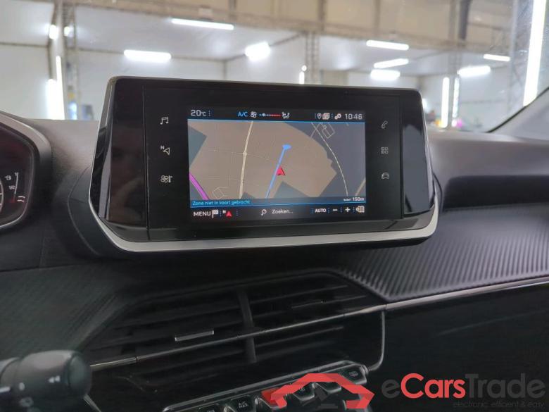 PEUGEOT 208 55 kW #3