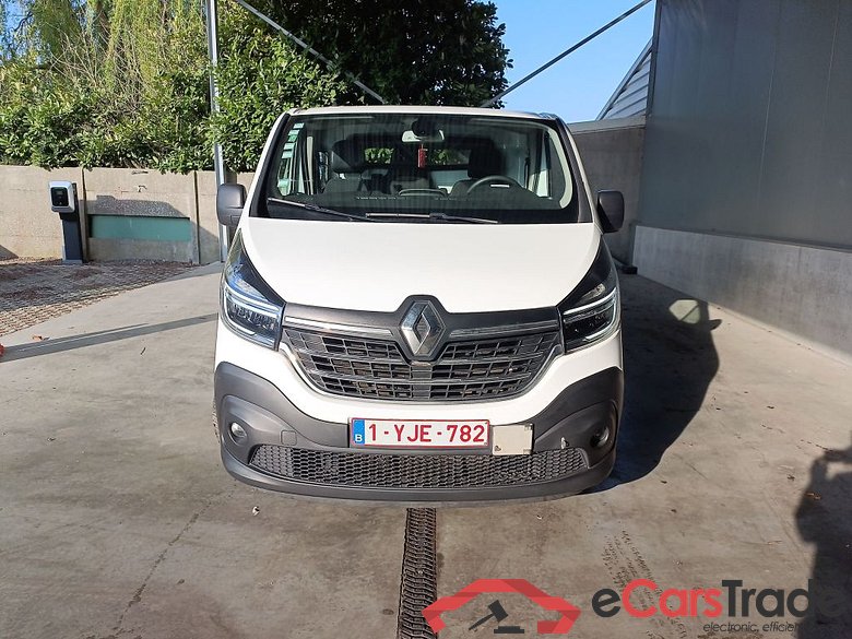 Renault Trafic L1H1 dCi 120 Grand Confort 2.7T 4d