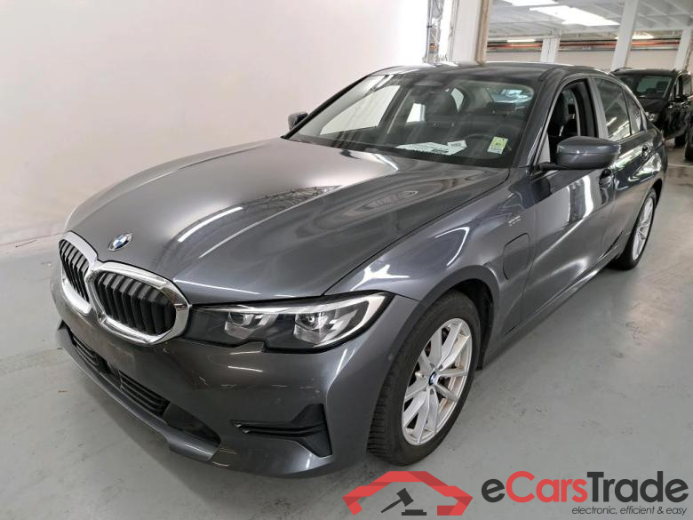 BMW 3-serie 2.0 330E (135KW) BERLINE Business Plus