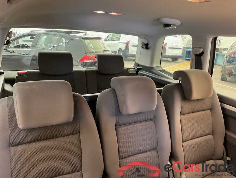 VOLKSWAGEN Touran Touran    Trendline 1.6 TDI  77 kW (105 ch) 6 vitesses manuel #5