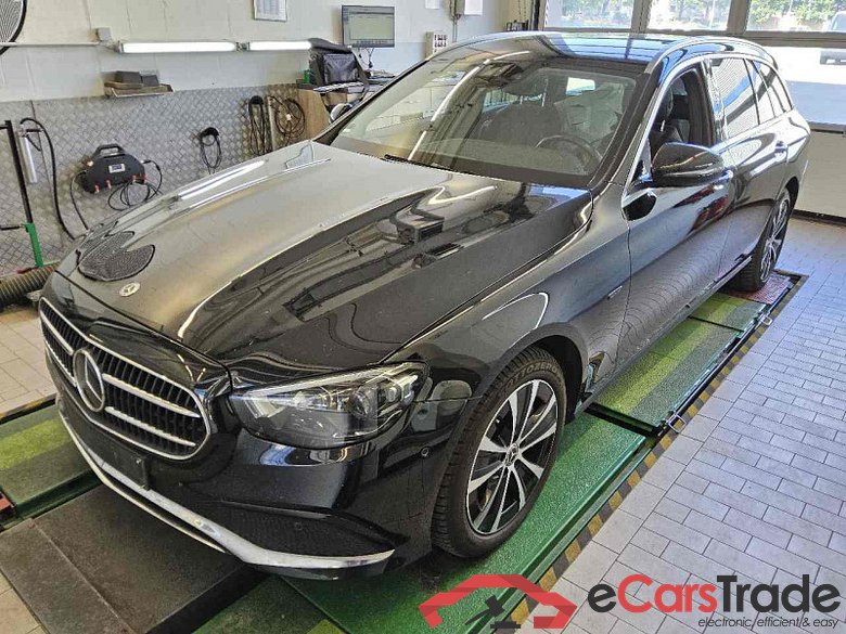 Mercedes-Benz E -Klasse T-Modell (BM 213)(06.2016->) DE - Kb5 E 300 de EU6d, T de Avantgarde 4Matic (EURO 6d), (Facelift) 2020 - 2023