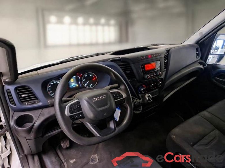Iveco 416 IVECO DAILY / 2019 / 4P / FURGONE 35S14NV 3520 H2 BLUE P. #3