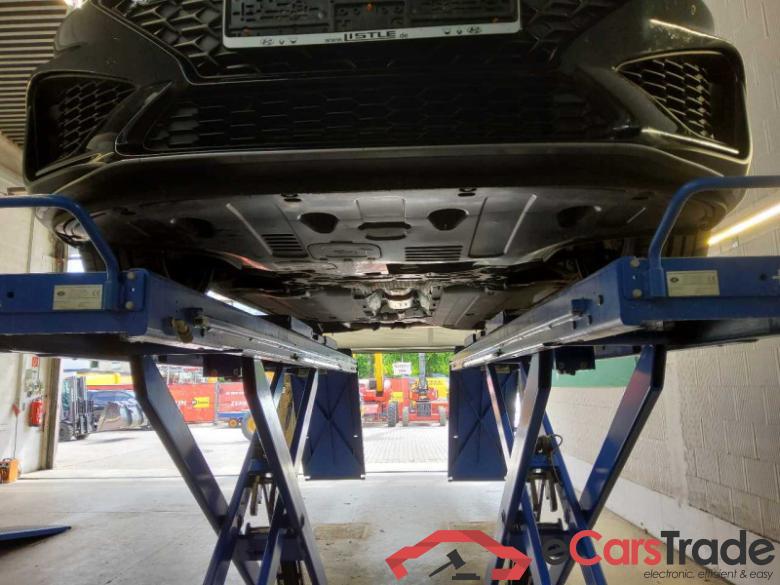 Hyundai i30 (PD)(01.2017->) DE - LimS5 1.5 T-GDI Mild-Hybrid EU6d, N Line Mild-Hybrid (EURO 6d)(OPF), (Facel #5