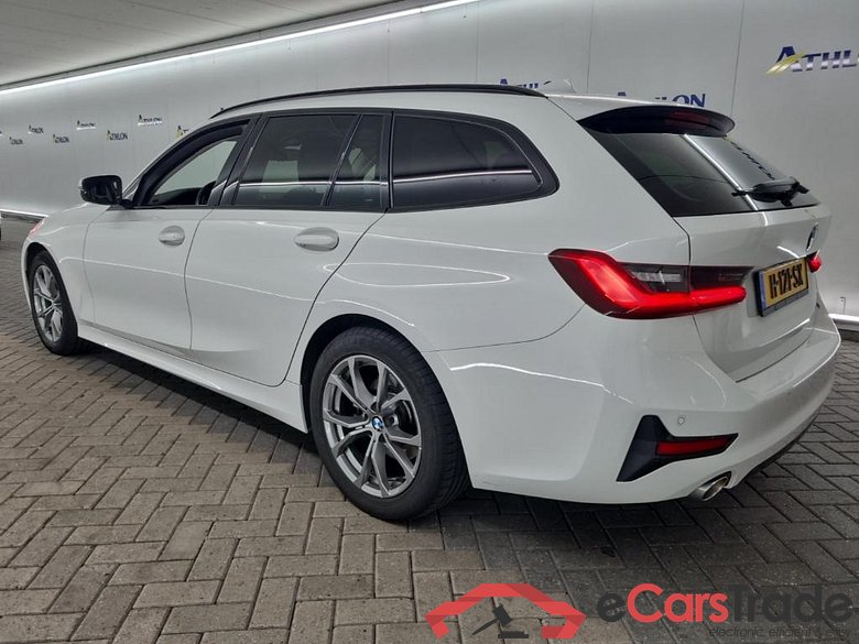 BMW 3-serie Touring 318dA Corporate Executive 5D 110kW #4