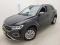 preview Volkswagen T-Roc #0