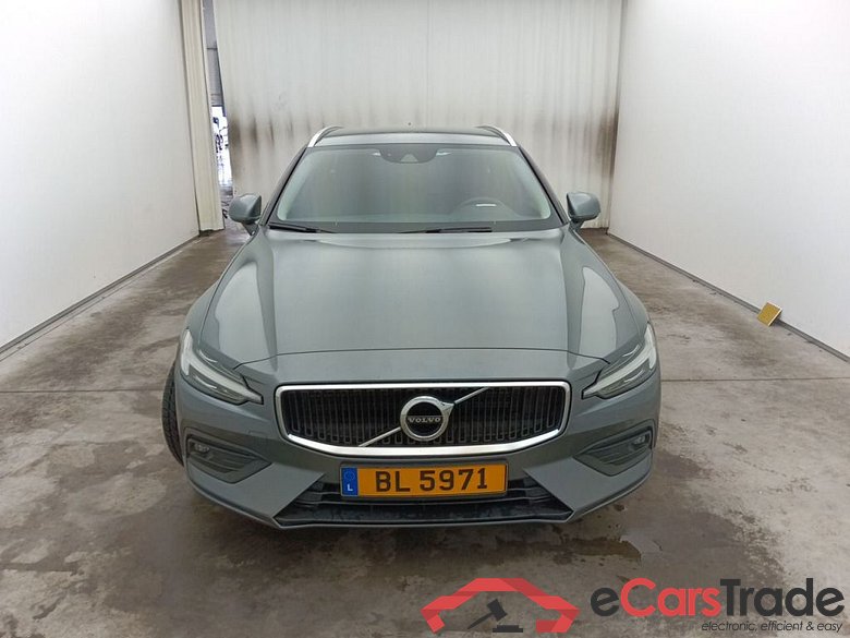 VOLVO V60 DIESEL - 2018 2.0 B4 197 Momentum Pro Geartronic 5d #1